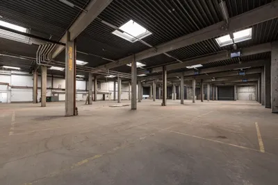 Gewerbeimmobilie mieten in Wien – 2 894 m², € 26.639 – Bild 3 von 6