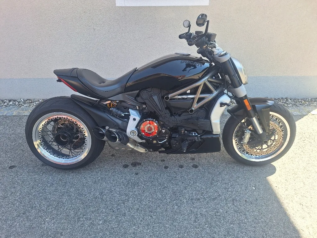 Ducati Diavel