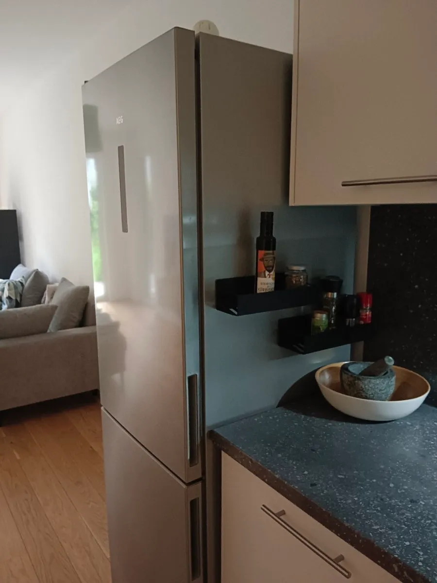 Zentrale Gartenwohnung Wels – pohled 3