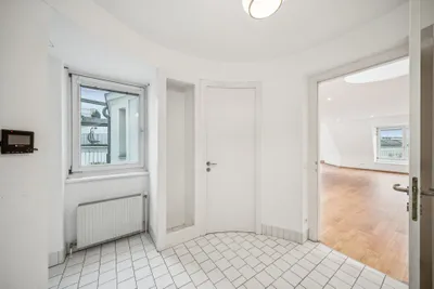 4-Zimmer-Wohnung mieten in Wien – 207 m², € 3.287 – Bild 12 von 20