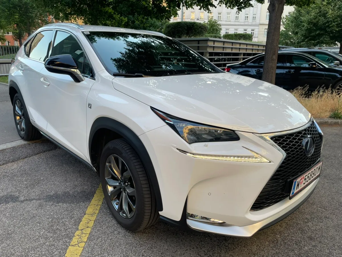 Lexus NX