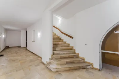 Gewerbeimmobilie kaufen in Gmunden – 846 m² – Bild 38 von 39