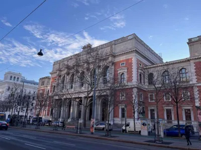 Gewerbeimmobilie mieten in Wien – 137 m², € 20 – Bild 1 von 8