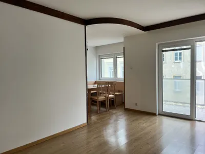 Clever geschnittene 3-Zimmer-Wohnung mit Balkon – Bild 2