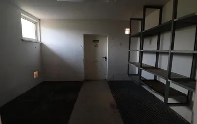 Gewerbeimmobilie mieten in Perg – 1 377 m², € 1.500 – Bild 3 von 4