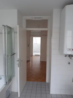 4-Zimmer-Wohnung mieten in Salzburg Stadt – 88 m², € 1.637 – Bild 10 von 11