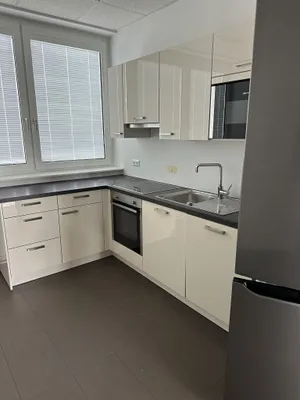 6-Zimmer-Gewerbeimmobilie mieten in Wien – 225 m², € 4.008 – Bild 6 von 14