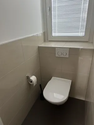 6-Zimmer-Gewerbeimmobilie mieten in Wien – 225 m², € 4.008 – Bild 9 von 14