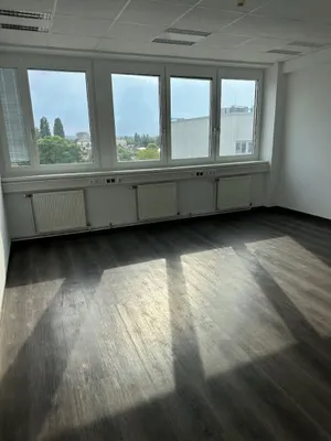 6-Zimmer-Gewerbeimmobilie mieten in Wien – 225 m², € 4.008 – Bild 4 von 14