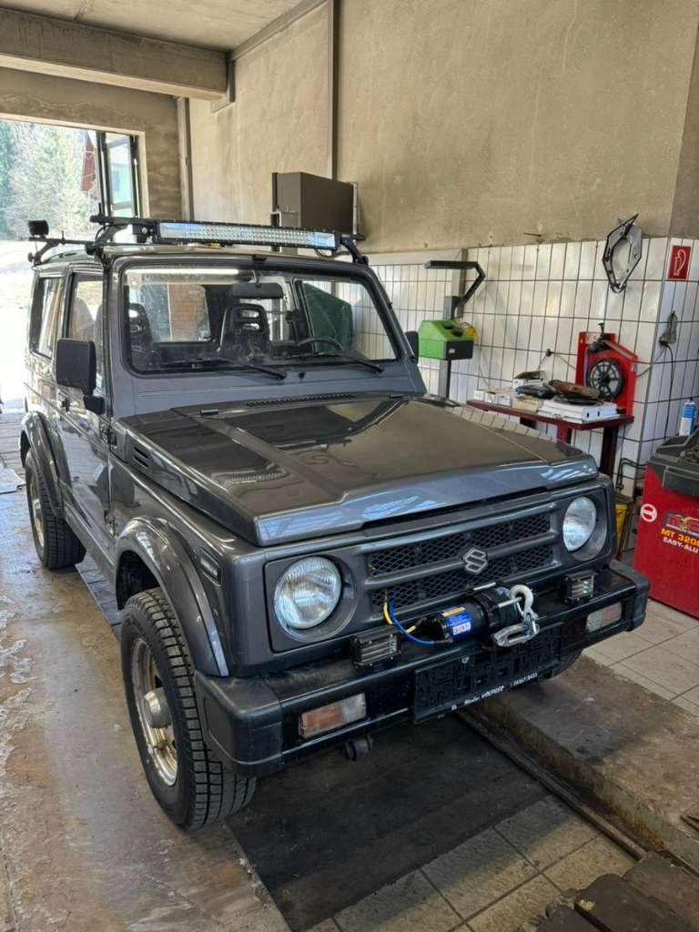 Suzuki Samurai SJ 50 1,3L SUV / Geländewagen