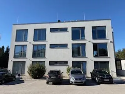 Gewerbeimmobilie kaufen in Baden – 836 m² – Bild 2 von 10