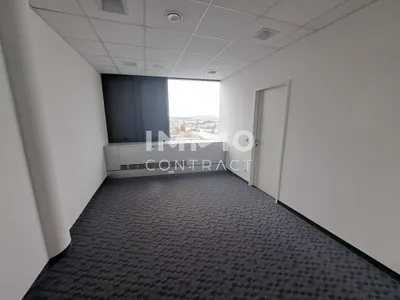 13-Zimmer-Gewerbeimmobilie kaufen in Wels – 674 m², € 2.038.800 – Bild 14 von 17