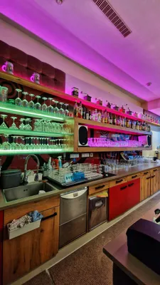 Gewerbeimmobilie mieten in Wels – 94 m², € 2.300 – Bild 12 von 12