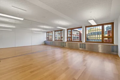 Gewerbeimmobilie mieten in Wien – 133 m², € 3.192 – Bild 1 von 13
