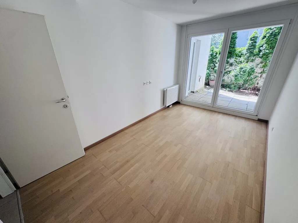 Traumhafte 3-Zimmer Wohnung mit Eigengarten, 1210 Wien - Ansicht 3