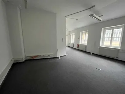 Gewerbeimmobilie mieten in Wien – 370 m², € 15 – Bild 12 von 19