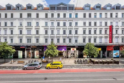 Gewerbeimmobilie mieten in Wien – 370 m², € 15 – Bild 2 von 19