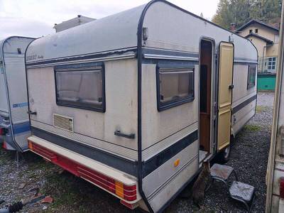 Wohnwagen Hobby 520