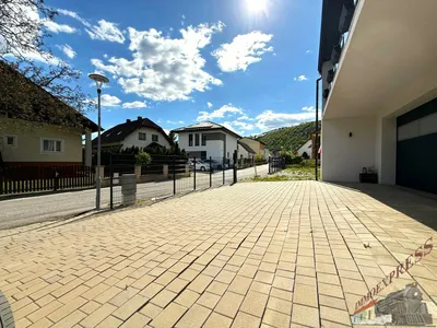Haus kaufen in Wiener Neustadt Land – 156,53 m², € 799.000 – Bild 2 von 25