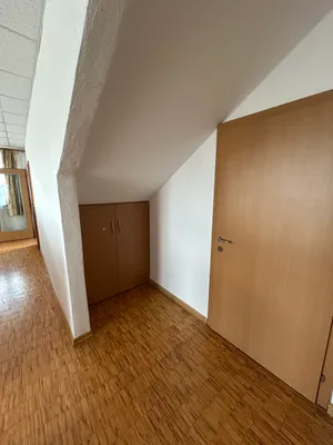 2-Zimmer-Gewerbeimmobilie mieten in Gmunden – 50 m², € 550 – Bild 9 von 10