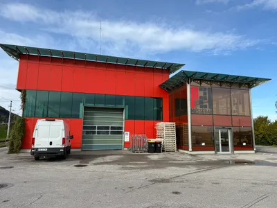 Gewerbeimmobilie mieten in Gmunden – 1 000 m², € 4.200 – Bild 1 von 8
