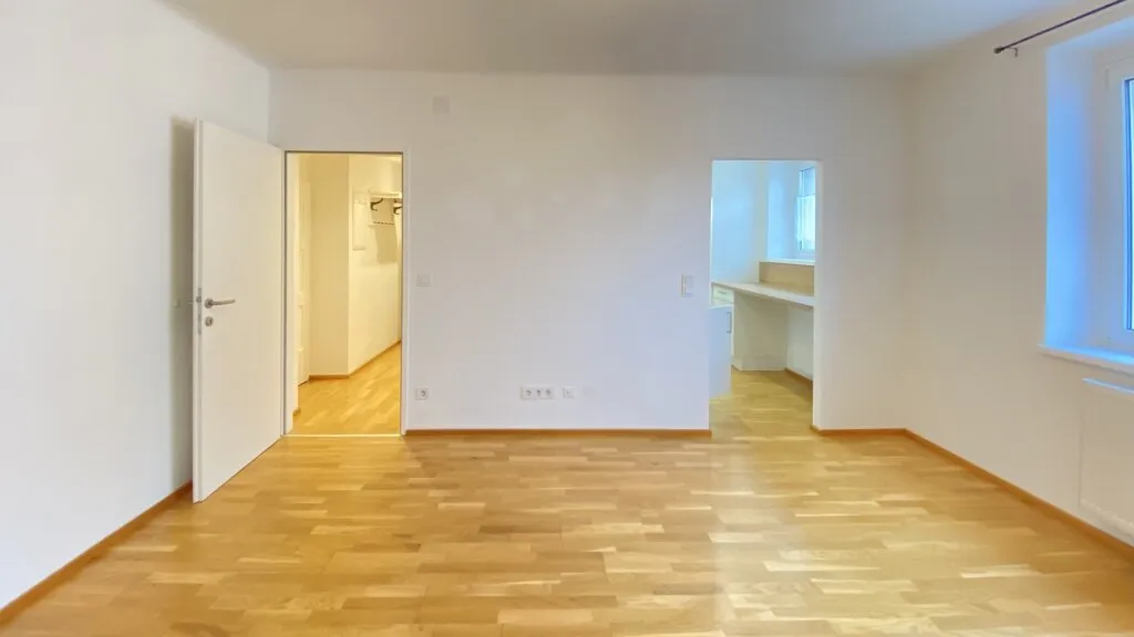 Gemütliche Zwei Zimmer Wohnung im Kremser Stadtzentrum Mietbeginn: sofort - Ansicht 2