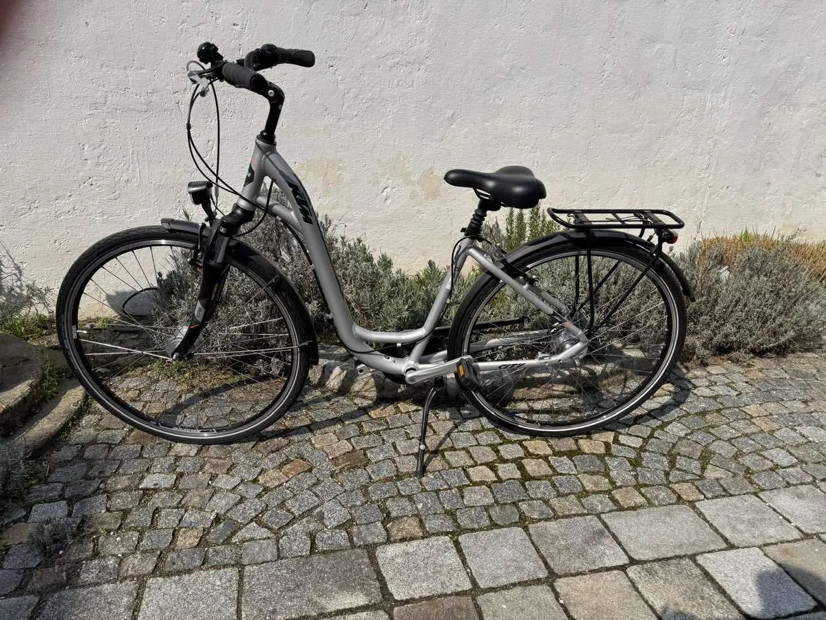 gebrauchter fahrradanhänger croozer Vaaya 1 gebraucht / refurbished Size:King750 U Zlate rukavice DVD additional_image_link