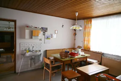 3-Zimmer-Haus kaufen in Hollabrunn – 94 m², € 95.000 – Bild 4 von 18
