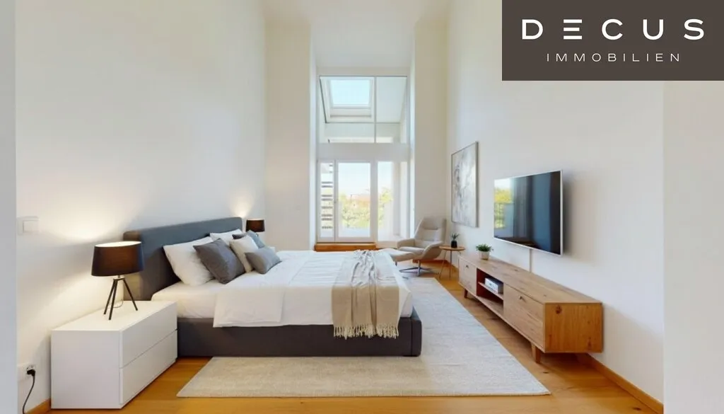 | LUXURIÖSES PENTHOUSE | HELLE DACHGESCHOSS-MAISONETTE MIT BLICK AUF DEN SCHLOSSBERG | 4 ZIMMER & OFFENER WOHN-KÜCHENBEREICH | 2 BÄDER | GALERIE | 2 TERRASSEN | ca. 155m² | DIREKTER LIFTZUGANG | T - Ansicht 3