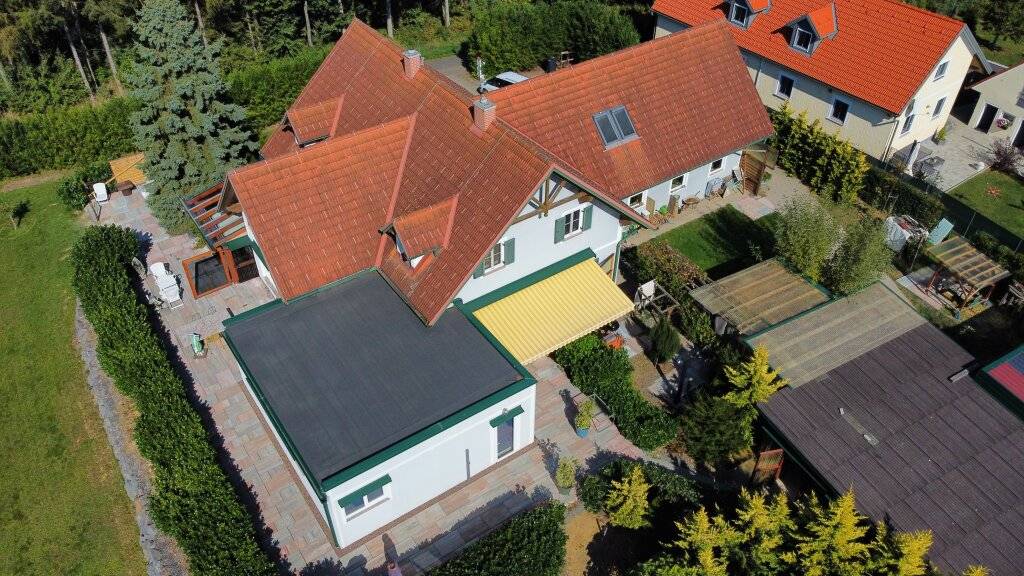 Prächtiges Landhaus mit großem Garten in Sonnenlage - Ansicht 2