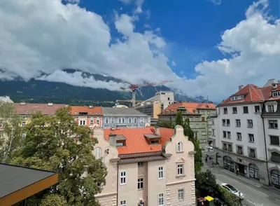 4-Zimmer-Wohnung mieten in Innsbruck – 117 m², € 2.480 – Bild 3 von 13
