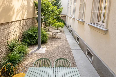 8-Zimmer-Gewerbeimmobilie mieten in Wien – 273 m², € 4.600 – Bild 7 von 7