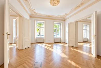 8-Zimmer-Gewerbeimmobilie mieten in Wien – 273 m², € 4.600