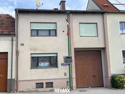 6-Zimmer-Immobilie kaufen in Mattersburg – 126 m², € 99.900 – Bild 1 von 8