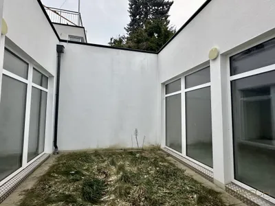 Gewerbeimmobilie mieten in Sankt Pölten – 325 m², € 3.790 – Bild 10 von 12
