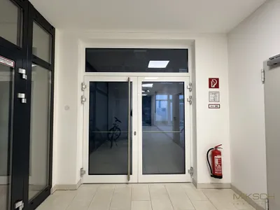 Gewerbeimmobilie mieten in Sankt Pölten – 325 m², € 3.790 – Bild 3 von 12