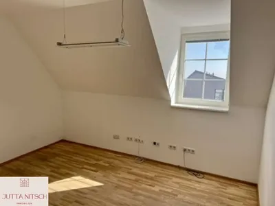 3-Zimmer-Gewerbeimmobilie mieten in Mödling – 118 m², € 1.350 – Bild 7 von 14