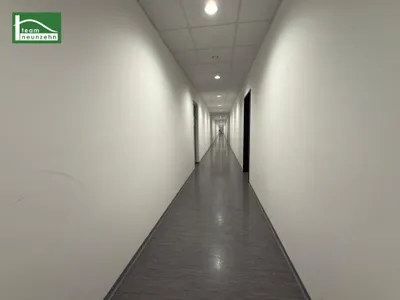 4-Zimmer-Gewerbeimmobilie mieten in Bruck an der Leitha – 606,98 m², € 9.939 – Bild 17 von 44