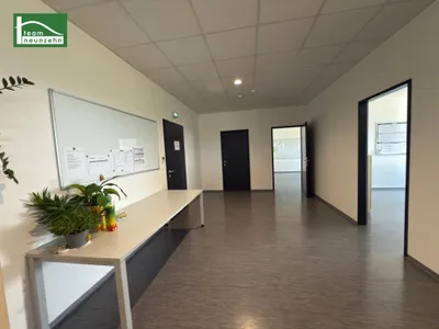 4-Zimmer-Gewerbeimmobilie mieten in Bruck an der Leitha – 606,98 m², € 9.939 – Bild 36 von 44
