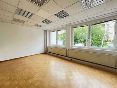 Gewerbeimmobilie mieten in Wien – 29 m², € 11 – Bild 4 von 13