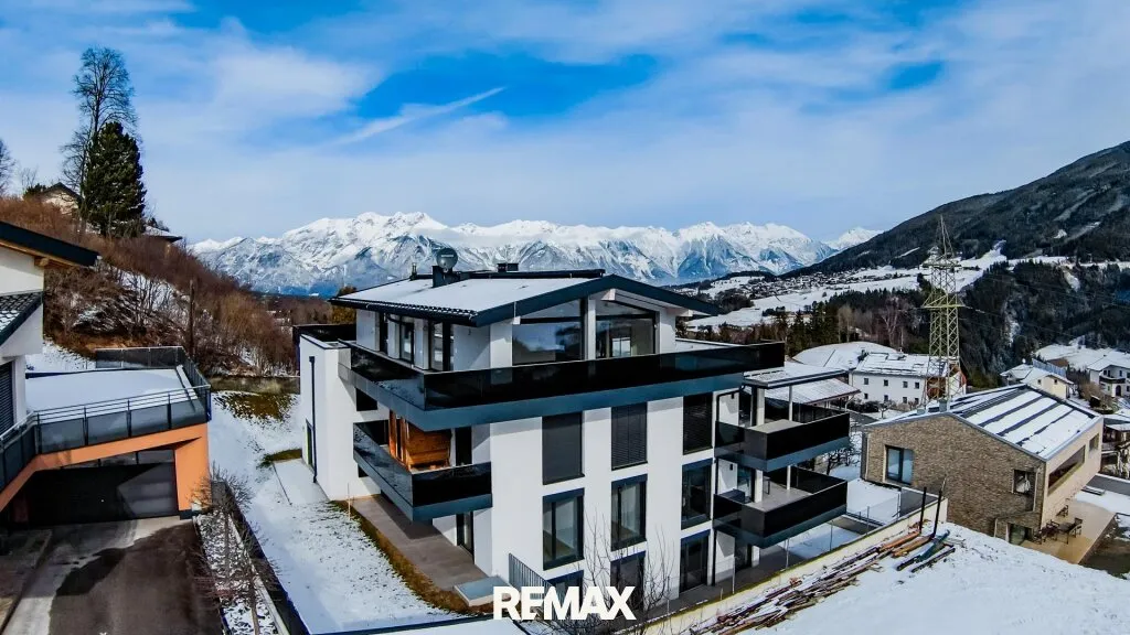 Erstbezug: 360°-Bergpanorama auf ca. 136 m² Dachterrasse - Wohnen auf höchstem Niveau im Penthouse der Superlative - Ansicht 2