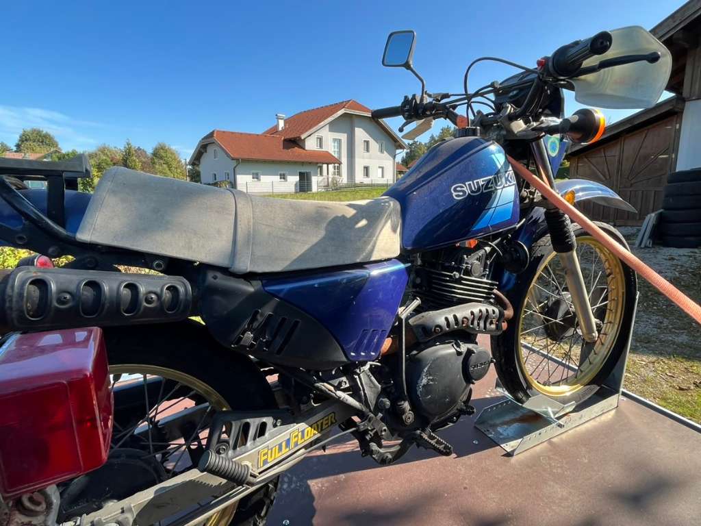 Suzuki DR 250S Enduro