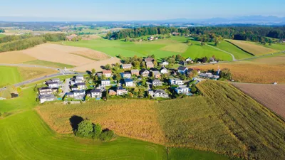 Grundstück kaufen in Vöcklabruck – 722 m², € 155.000 – Bild 7 von 9