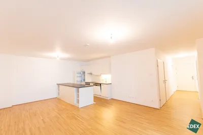 Ruhelage: 3-Zimmer-Wohnung mit Loggia