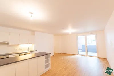 Ruhelage: 3-Zimmer-Wohnung mit Loggia – Bild 2