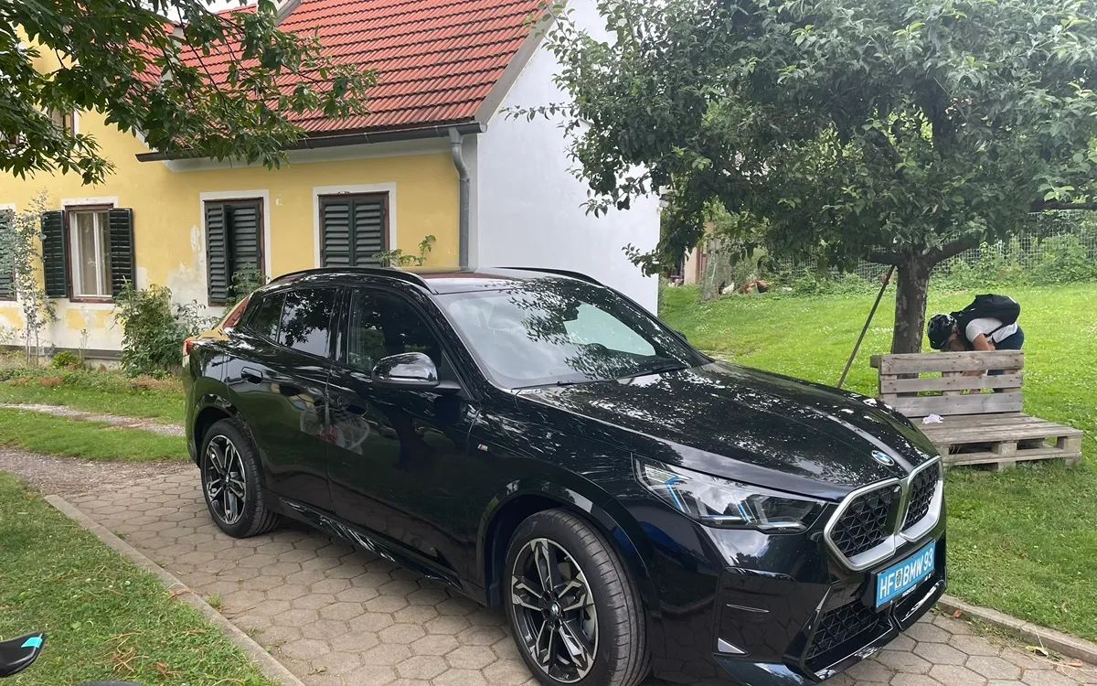 BMW X2
