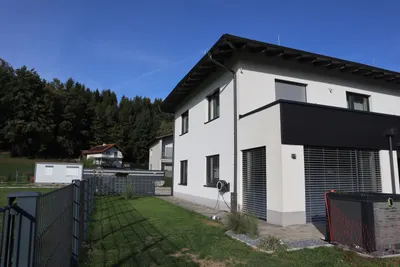 5-Zimmer-Haus kaufen in Vöcklabruck – 184 m², € 849.000 – Bild 3 von 43