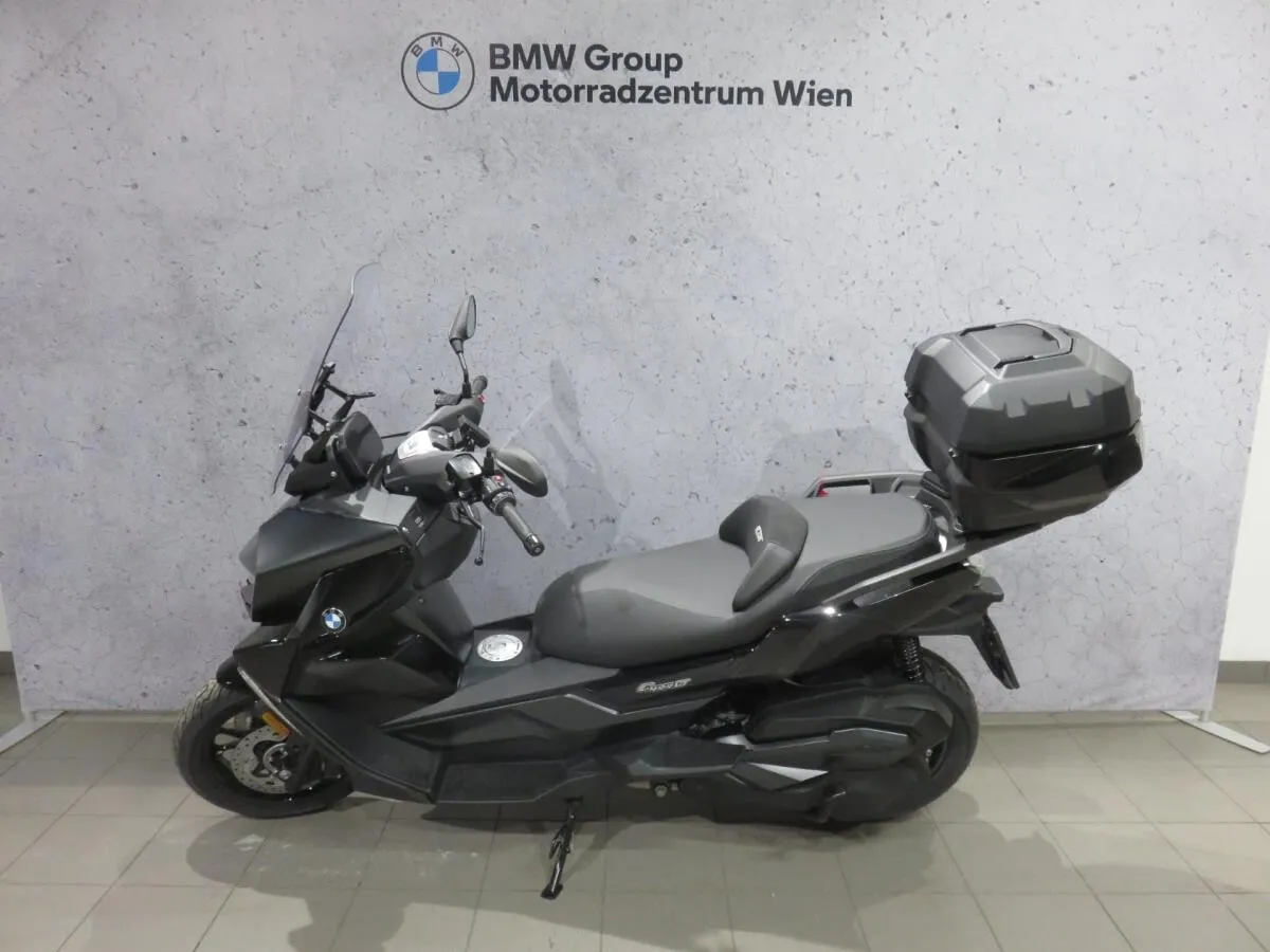 BMW C400
