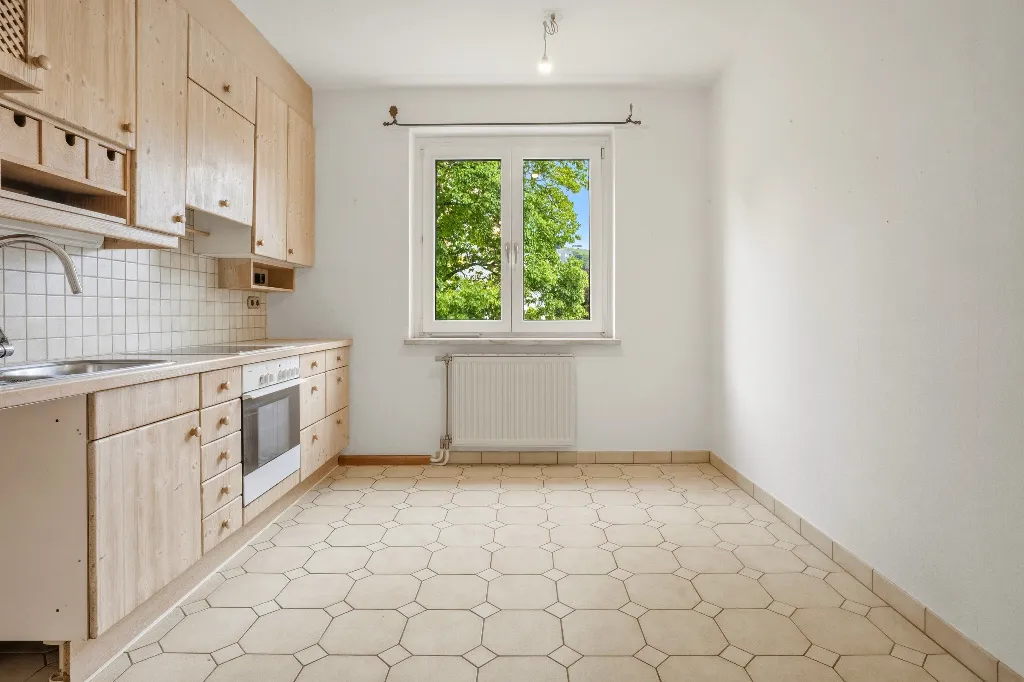 Helle 3 Zimmerwohnung mit Sonnen-Loggia in idyllischer Ruhelage in Linz / Dornach (Nähe JKU) - Ansicht 3