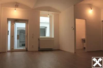 1-Zimmer-Immobilie mieten in Linz – 38 m², € 530 – Bild 4 von 5